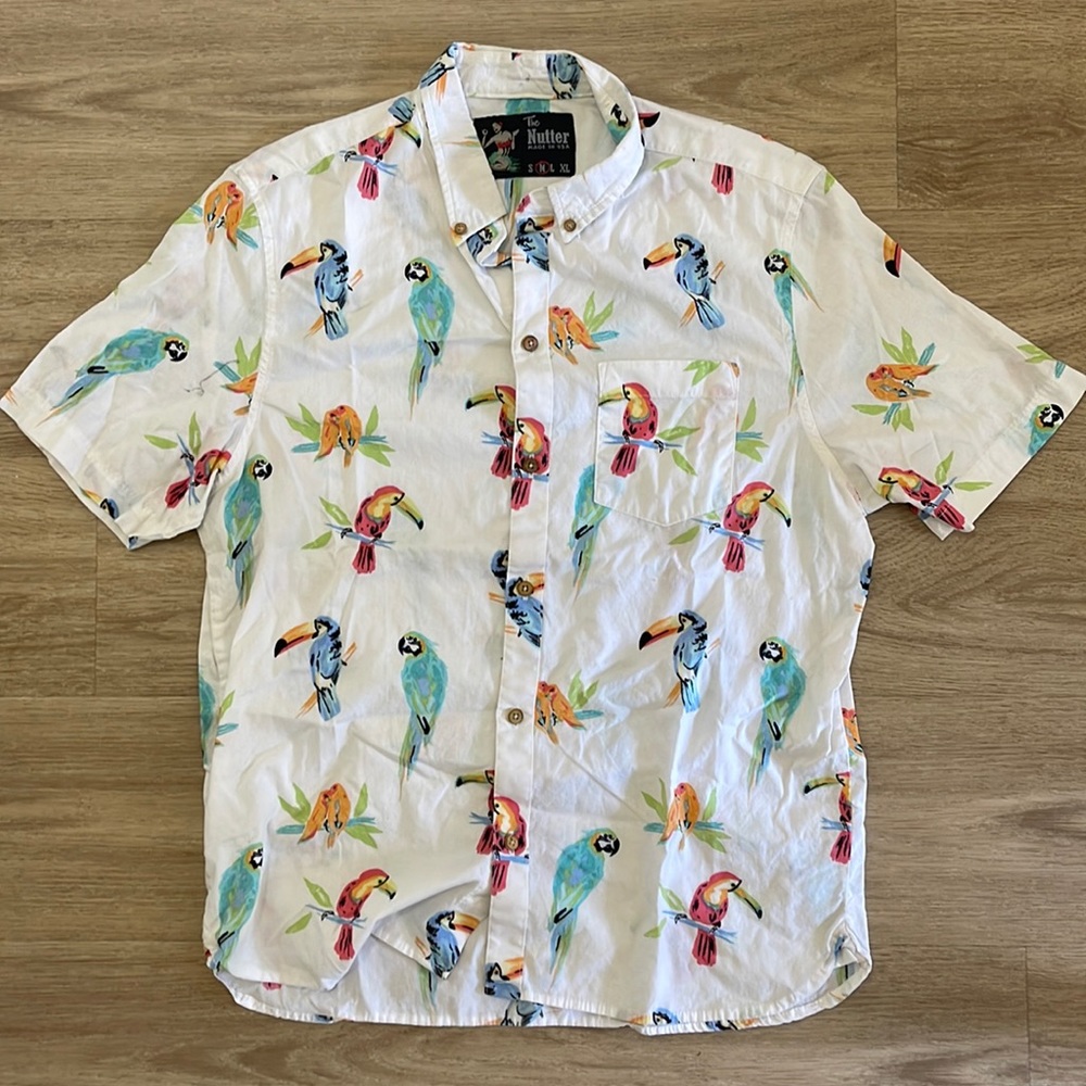 CHUBBIES MACAW PRINT SHORT SLEEVE BUTTON DOWN